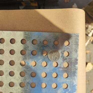 шкаф для учеников: Перфорированные металлические листы (оцинкованная сталь) at lalafo.kg — 2 шкаф для учеников: Перфорированные металлические листы (оцинкованная сталь) — 2