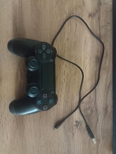 Беспроводной геймпад Sony DualShock 4 (черный) с кабелем micro‑USB at lalafo.kg Беспроводной геймпад Sony DualShock 4 (черный) с кабелем micro‑USB