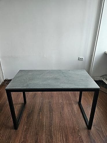 Кухонный стол, Прямоугольный, Нераскладной at lalafo.kg Кухонный стол, Прямоугольный, Нераскладной