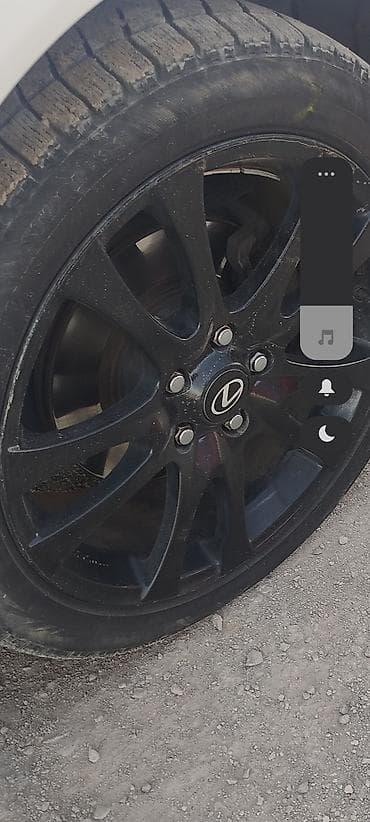 Литые Диски R 18 Lexus, отверстий - 5, Б/у at lalafo.kg Литые Диски R 18 Lexus, отверстий - 5, Б/у