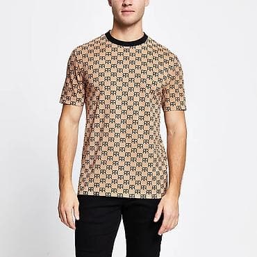 Футболка бренд RIVER ISLAND размер М новая 100%cotton lalafo.kg да Футболка бренд RIVER ISLAND размер М новая 100%cotton