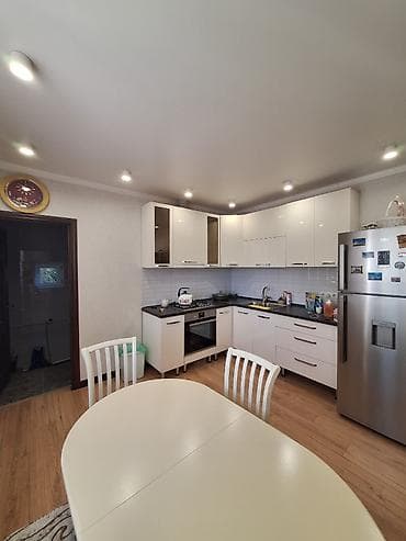 Продажа полдома: Продаётся 4-комнатный двухуровневый дом в ж/м Колмо at lalafo.kg — 9 Продажа полдома: Продаётся 4-комнатный двухуровневый дом в ж/м Колмо — 9