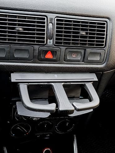 Паркет: Volkswagen Golf: 1998 г., 1.8 л, Механика, Бензин, Лифтбек lalafo.kg да — 9 Паркет: Volkswagen Golf: 1998 г., 1.8 л, Механика, Бензин, Лифтбек — 9