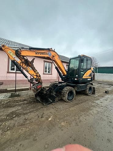 Экскаватор, Hyundai, Колесный at lalafo.kg Экскаватор, Hyundai, Колесный