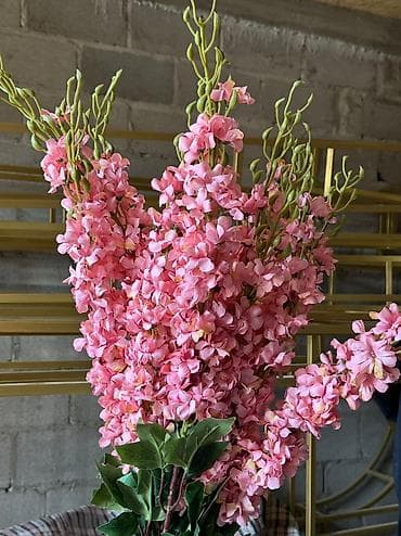 Продаю цветы для оформления Каркасосвещениецветы разныесвечи на at lalafo.kg Продаю цветы для оформления Каркасосвещениецветы разныесвечи на