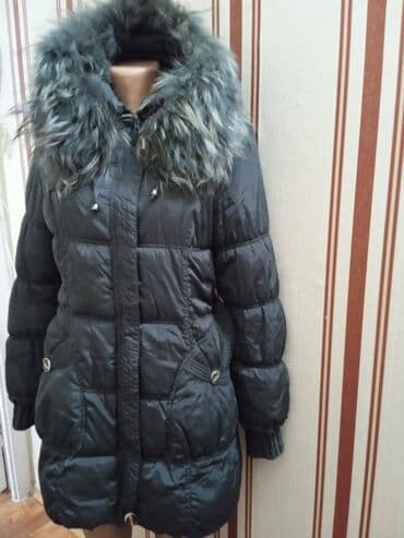 Куртка удлиненнаянаполнитель холлофайбер. Очень теплая. В отличном at lalafo.kg Куртка удлиненнаянаполнитель холлофайбер. Очень теплая. В отличном