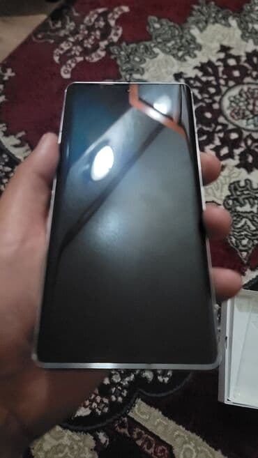 Линолеум: Google Pixel 7 Pro, Жаңы, 128 ГБ, түсү - Ак lalafo.kg да — 5 Линолеум: Google Pixel 7 Pro, Жаңы, 128 ГБ, түсү - Ак — 5