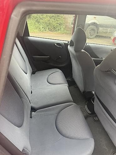 Honda Jazz: 2006 г., 1.4 л, Автомат, Бензин, Хэтчбэк at lalafo.kg Honda Jazz: 2006 г., 1.4 л, Автомат, Бензин, Хэтчбэк