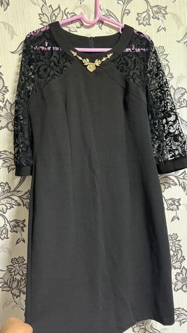 Вечернее платье, А-силуэт, С рукавами, M at lalafo.kg Вечернее платье, А-силуэт, С рукавами, M