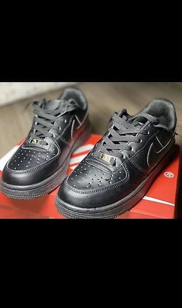 Мужские кроссовки, 39, 40, Nike, Новый, цвет - Черный at lalafo.kg Мужские кроссовки, 39, 40, Nike, Новый, цвет - Черный