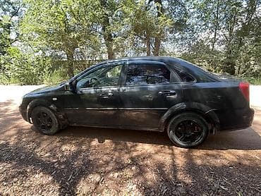 Buick: Chevrolet Lacetti: 2010 г., 1.6 л, Механика, Бензин, Седан at lalafo.kg — 4 Buick: Chevrolet Lacetti: 2010 г., 1.6 л, Механика, Бензин, Седан — 4