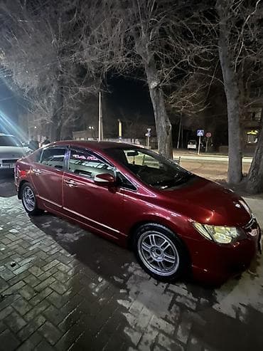 RAF: Honda Civic: 2008 г., 1.3 л, Автомат, Бензин, Седан lalafo.kg да — 2 RAF: Honda Civic: 2008 г., 1.3 л, Автомат, Бензин, Седан — 2