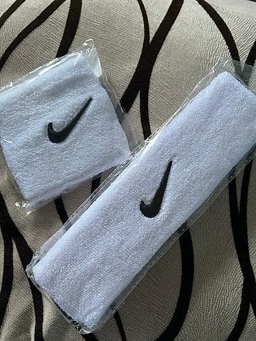 Потницы для лица и руки Найк, для лица 350, для руки 250. Очень хорошо at lalafo.kg Потницы для лица и руки Найк, для лица 350, для руки 250. Очень хорошо