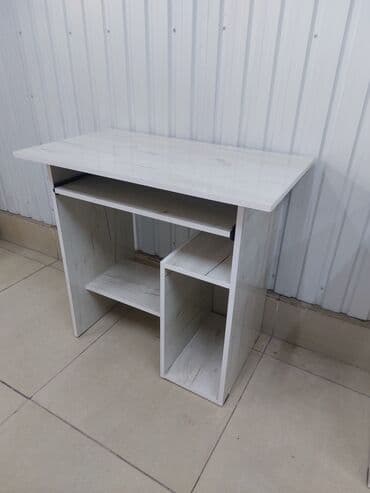 цистерна для воды: Компьютерный стол. Компактный компьютерный стол для экономия местав at lalafo.kg — 4 цистерна для воды: Компьютерный стол. Компактный компьютерный стол для экономия местав — 4