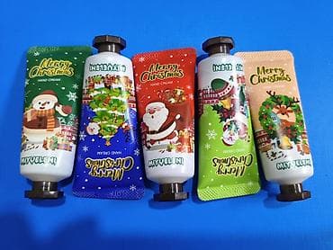 Набор кремов для рук Merry Christmas. - Праздничные тюбики с at lalafo.kg Набор кремов для рук Merry Christmas. - Праздничные тюбики с