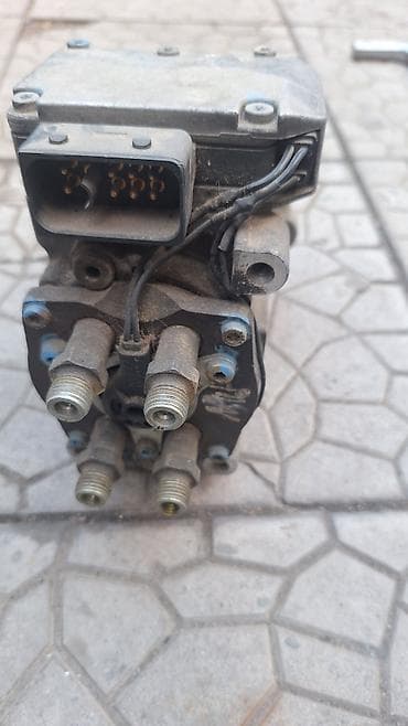 Блок ABS BMW Б/у at lalafo.kg Блок ABS BMW Б/у