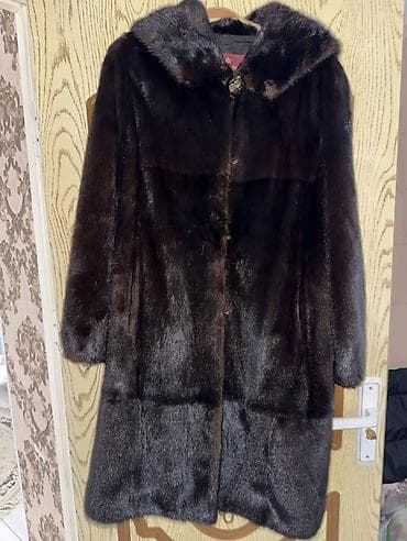 Норковая шуба, темно-шоколадный оттенок, натуральный мех. Длина — миди at lalafo.kg Норковая шуба, темно-шоколадный оттенок, натуральный мех. Длина — миди