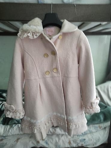 Пальто детское, розово-пудрового цвета, в романтичном стиле. - at lalafo.kg Пальто детское, розово-пудрового цвета, в романтичном стиле. -