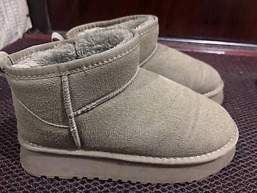 Утеплённые короткие угги/ботинки-дутики цвета бежевый/хаки. - Верх at lalafo.kg Утеплённые короткие угги/ботинки-дутики цвета бежевый/хаки. - Верх