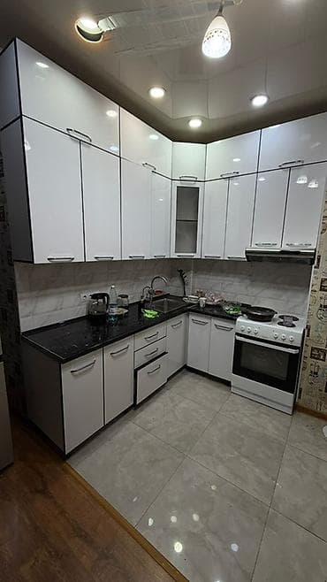 Кухонный гарнитур угловой, современный - Планировка: Г‑образная at lalafo.kg Кухонный гарнитур угловой, современный - Планировка: Г‑образная