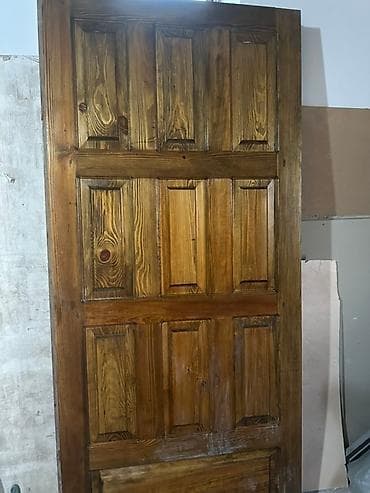 Металл сейф эшиктери: Деревянная межкомнатная дверь с панелями, выполненная из массива lalafo.kg да — 1 Металл сейф эшиктери: Деревянная межкомнатная дверь с панелями, выполненная из массива — 1