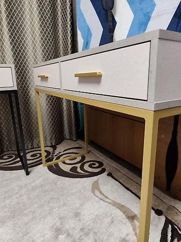 Бычуучу столдор: Компактный стол в современном стиле с двумя выдвижными ящиками. - lalafo.kg да — 3 Бычуучу столдор: Компактный стол в современном стиле с двумя выдвижными ящиками. - — 3