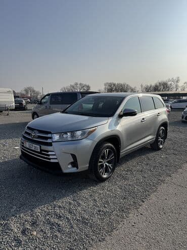 Toyota Highlander: 2017 г., 3.5 л, Автомат, Бензин, Кроссовер at lalafo.kg Toyota Highlander: 2017 г., 3.5 л, Автомат, Бензин, Кроссовер