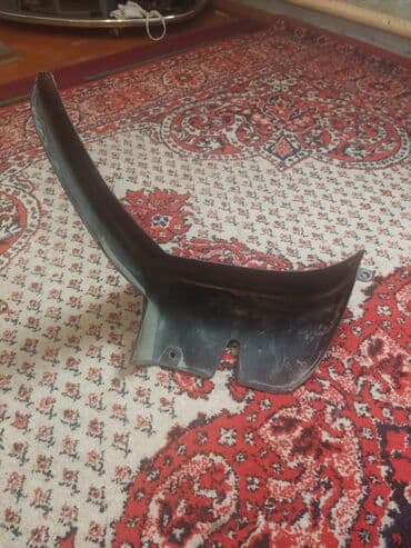 Брызговик Mercedes-Benz, Б/у, Оригинал at lalafo.kg Брызговик Mercedes-Benz, Б/у, Оригинал