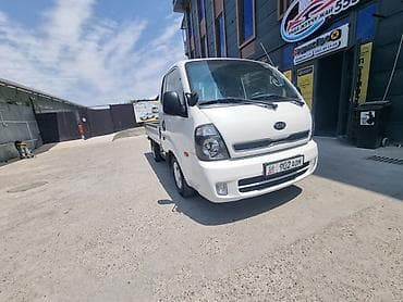 Kia BONGO: 2018 г., 2.5 л, Автомат, Дизель at lalafo.kg Kia BONGO: 2018 г., 2.5 л, Автомат, Дизель