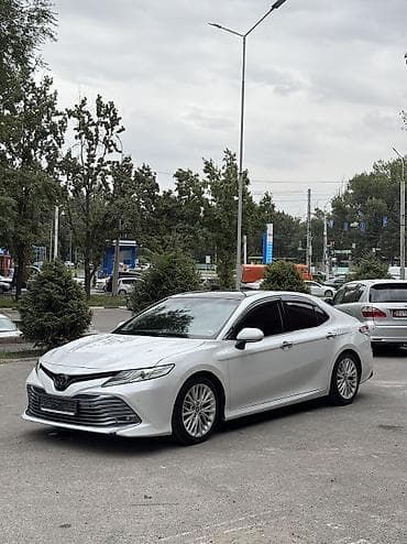 Toyota Camry: 2018 г., 2.5 л, Автомат, Бензин, Седан at lalafo.kg — 4 Toyota Camry: 2018 г., 2.5 л, Автомат, Бензин, Седан — 4