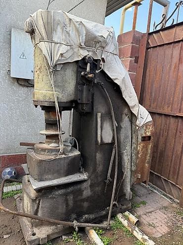 Молот для ковки железа м175 at lalafo.kg Молот для ковки железа м175