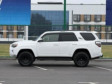 Toyota 4Runner: 2019 г., 4 л, Автомат, Бензин, Внедорожник at lalafo.kg Toyota 4Runner: 2019 г., 4 л, Автомат, Бензин, Внедорожник