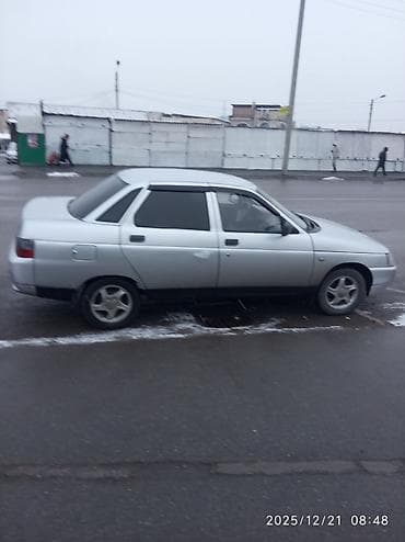 ВАЗ (ЛАДА) 2110: 2001 г., 1.5 л, Механика, Бензин, Седан at lalafo.kg ВАЗ (ЛАДА) 2110: 2001 г., 1.5 л, Механика, Бензин, Седан