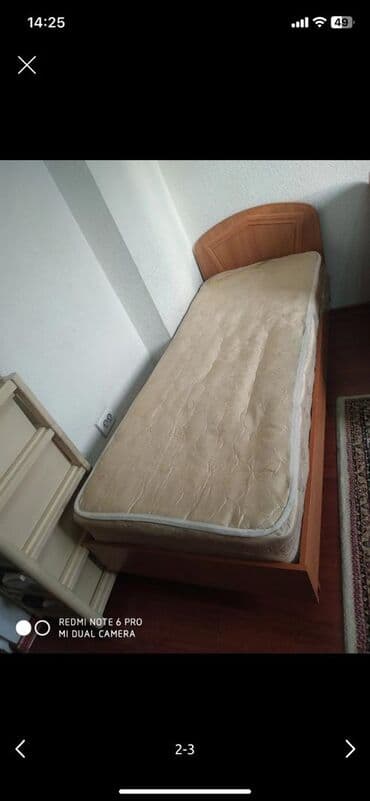 Односпальная кровать, Б/у, С матрасом, длина - 190 см at lalafo.kg Односпальная кровать, Б/у, С матрасом, длина - 190 см