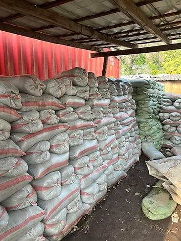 Өрт жабдуулары: Готовая почвосмесь/чернозём в мешках - Фракция: рассыпчатая lalafo.kg да — 2 Өрт жабдуулары: Готовая почвосмесь/чернозём в мешках - Фракция: рассыпчатая — 2