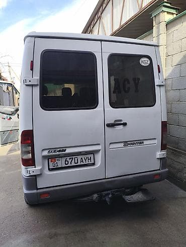 Mercedes-Benz Спринтер: 2001 г., 2.2 л, Механика, Дизель, Фургон at lalafo.kg Mercedes-Benz Спринтер: 2001 г., 2.2 л, Механика, Дизель, Фургон
