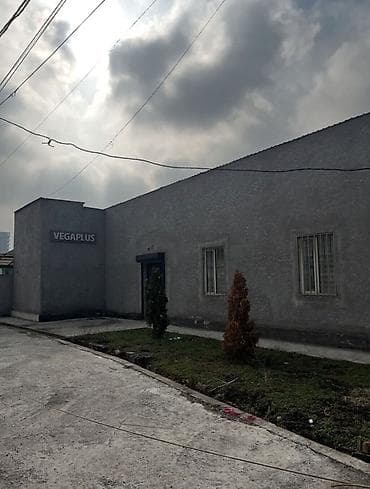 Сдается офис, дом на первой линии ул.Абая (между Медерова и Скрябина) at lalafo.kg Сдается офис, дом на первой линии ул.Абая (между Медерова и Скрябина)