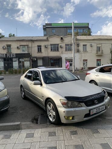 Lexus IS: 2003 г., 2 л, Автомат, Бензин, Седан at lalafo.kg Lexus IS: 2003 г., 2 л, Автомат, Бензин, Седан
