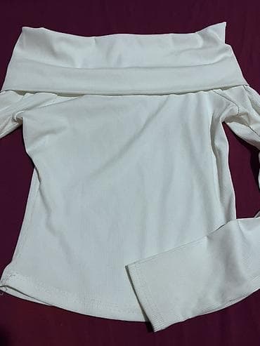 Комплект женской одежды 1) Топ/лонгслив белый - Трикотаж в рубчик at lalafo.kg Комплект женской одежды 1) Топ/лонгслив белый - Трикотаж в рубчик