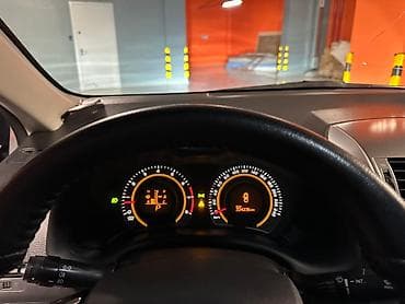 Toyota Corolla: 2012 г., 1.6 л, Автомат, Бензин, Седан at lalafo.kg — 7 Toyota Corolla: 2012 г., 1.6 л, Автомат, Бензин, Седан — 7