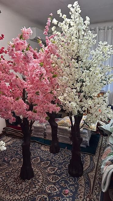 Искусственные декоративные деревья сакуры/вишни для оформления at lalafo.kg Искусственные декоративные деревья сакуры/вишни для оформления