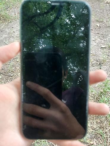 IPhone 11, Б/у, 128 ГБ, Черный, Чехол, 72 % at lalafo.kg IPhone 11, Б/у, 128 ГБ, Черный, Чехол, 72 %