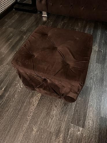 Пуфики 2шт, цена за две 4500 at lalafo.kg Пуфики 2шт, цена за две 4500