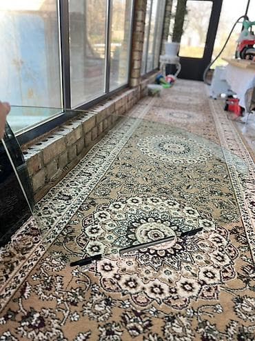 Стекло от Тойоты Виш. Передняя левая сторона at lalafo.kg Стекло от Тойоты Виш. Передняя левая сторона