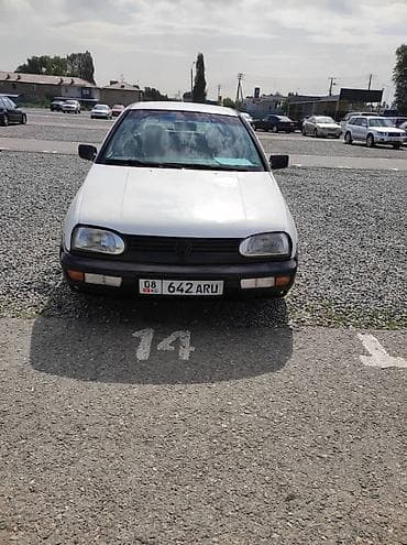 Volkswagen Golf: 1994 г., Хэтчбэк at lalafo.kg Volkswagen Golf: 1994 г., Хэтчбэк