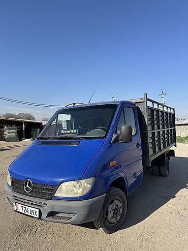 Mercedes-Benz Спринтер: 2005 г., 2.7 л, Ручные, Дизель at lalafo.kg Mercedes-Benz Спринтер: 2005 г., 2.7 л, Ручные, Дизель