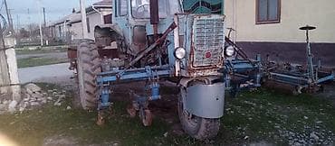 Колёсный трактор с комплектом навесного оборудования для полевых at lalafo.kg Колёсный трактор с комплектом навесного оборудования для полевых