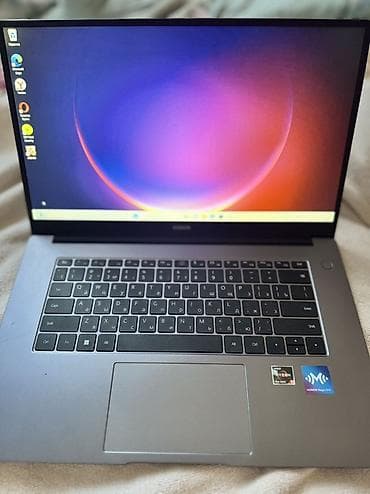 HONOR ноутбуктары: Ноутбук Honor | Ryzen 5 5500U | 8 ГБ | Windows 11 Продается стильный и lalafo.kg да — 1 HONOR ноутбуктары: Ноутбук Honor | Ryzen 5 5500U | 8 ГБ | Windows 11 Продается стильный и — 1