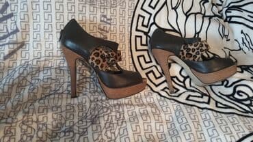 38 размер, ботильоны, одевались один раз, цвет чёрный с леопардовыми at lalafo.kg 38 размер, ботильоны, одевались один раз, цвет чёрный с леопардовыми