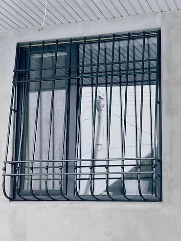 Решетки для окон, Кованные, На заказ at lalafo.kg Решетки для окон, Кованные, На заказ